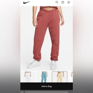 Nike Solo Swoosh Women’s Fleece Sweatpants